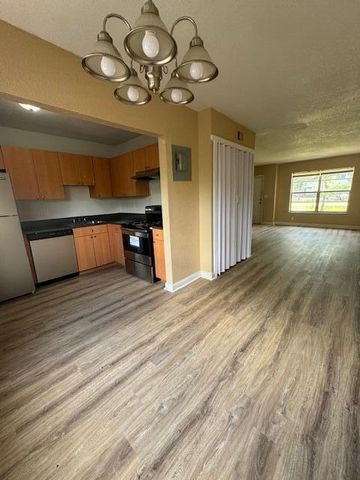 4844 NW 9th Drive 4844, Plantation, FL 33317