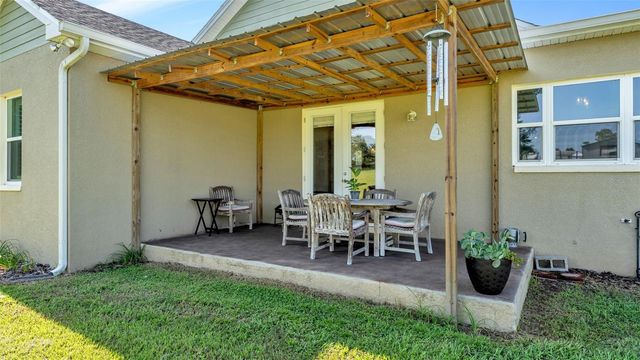 36431 FLORRIE MAE LANE, Dade City, FL 33523