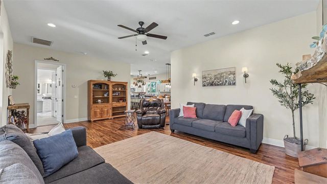 36431 FLORRIE MAE LANE, Dade City, FL 33523