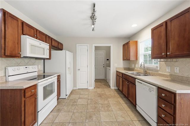 2219 Gray Goose Loop, Fayetteville, NC 28306