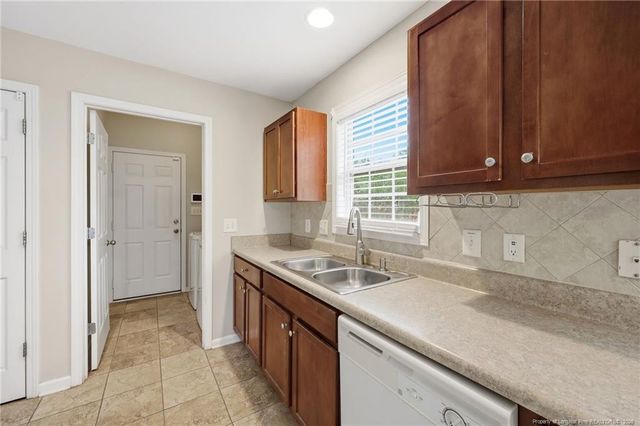 2219 Gray Goose Loop, Fayetteville, NC 28306