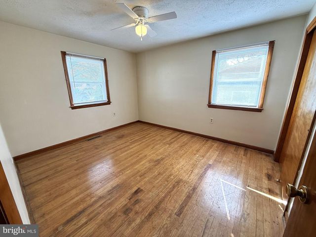 309 CHERYL AVE, Mechanicsburg, PA 17055