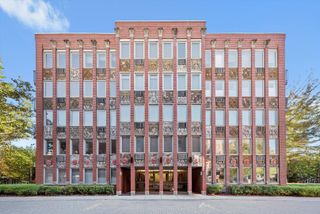 1041 Susan Collins Lane 304, Oak Park, IL 60302