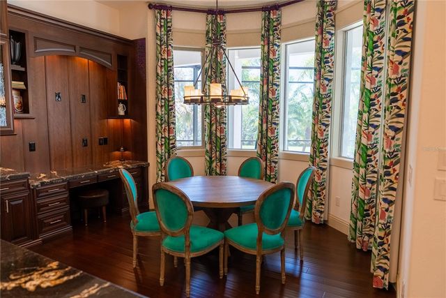 5890 JAMILA, Venice, FL 34293