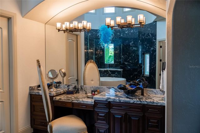 5890 JAMILA, Venice, FL 34293