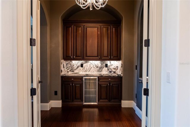 5890 JAMILA, Venice, FL 34293