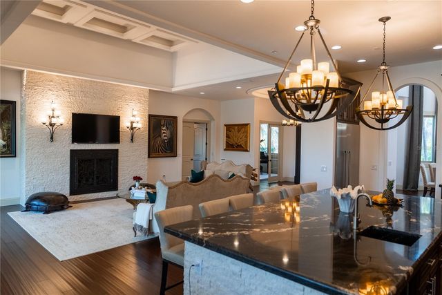 5890 JAMILA, Venice, FL 34293