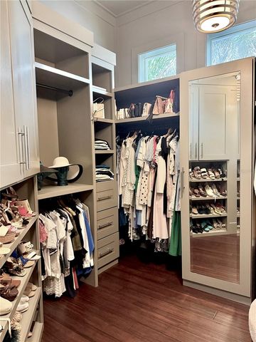 5890 JAMILA, Venice, FL 34293