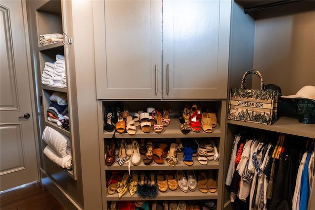 5890 JAMILA, Venice, FL 34293