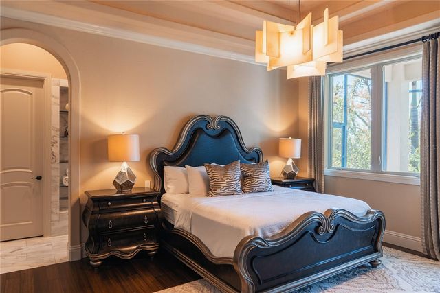 5890 JAMILA, Venice, FL 34293