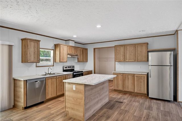 219 Harvick Lane, Lexington, NC 27292