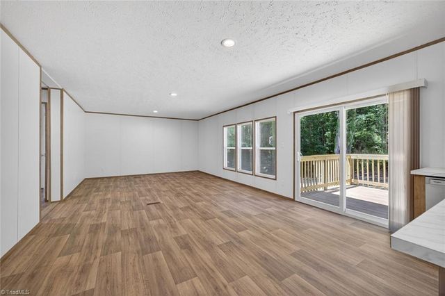 219 Harvick Lane, Lexington, NC 27292