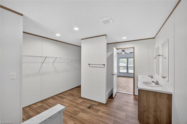 219 Harvick Lane, Lexington, NC 27292