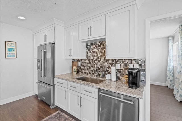 1318 MORELAND DRIVE 105, Clearwater, FL 33764