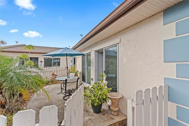 1318 MORELAND DRIVE 105, Clearwater, FL 33764