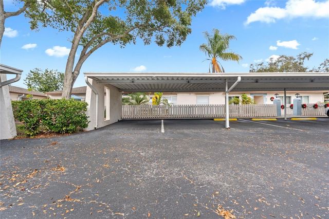 1318 MORELAND DRIVE 105, Clearwater, FL 33764