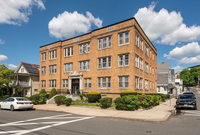 86 Tudor Street 1, Chelsea, MA 02150