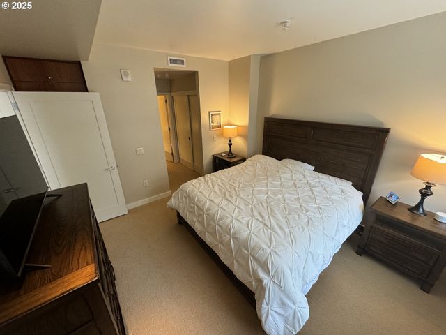 841 S GAINES St 333, Portland, OR 97239