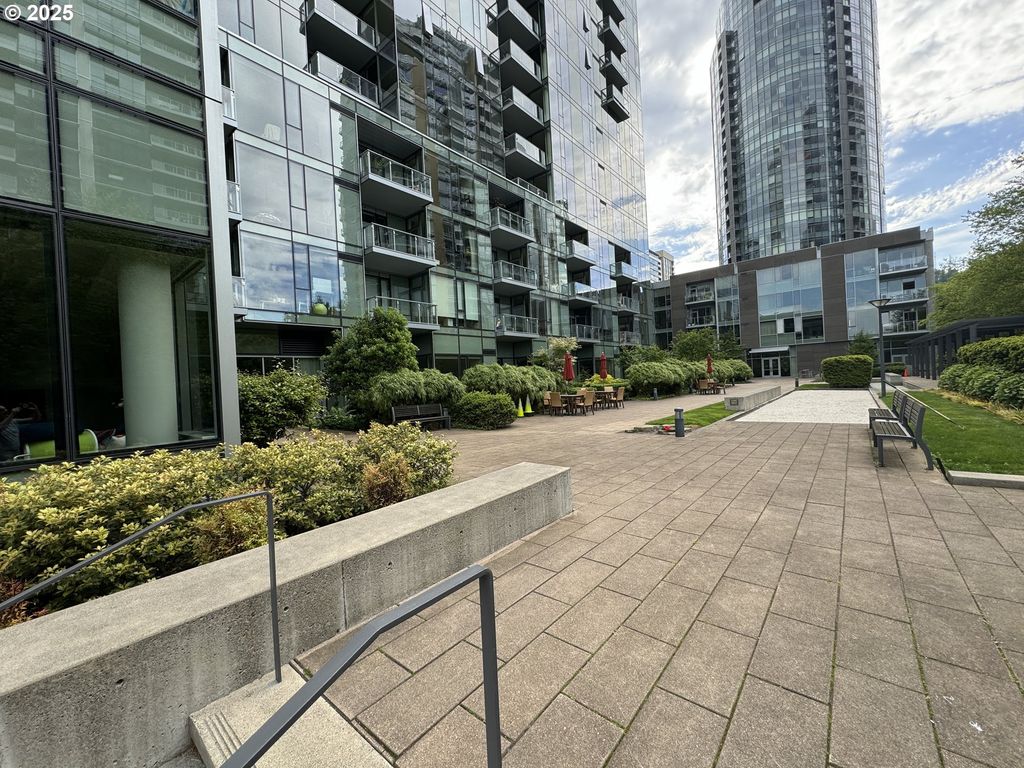 841 S GAINES St 333, Portland, OR 97239