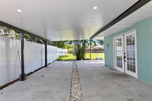 2839 OLYMPIC STREET, Sarasota, FL 34231