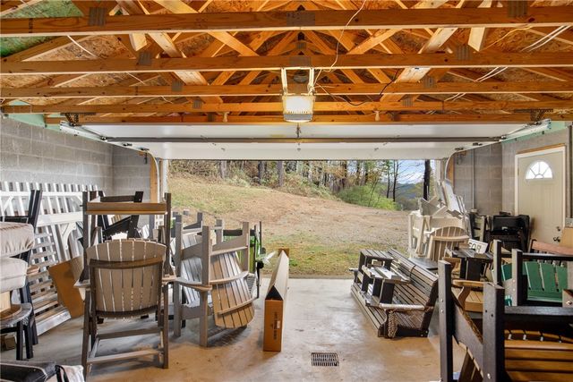 3771 Glades Pike Road, Somerset Twp, PA 15501