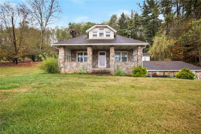 3771 Glades Pike Road, Somerset Twp, PA 15501