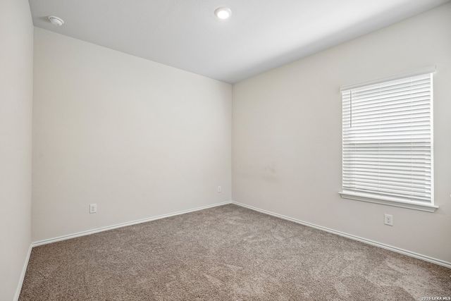 4550 BONTEBOK DR, Converse, TX 78109