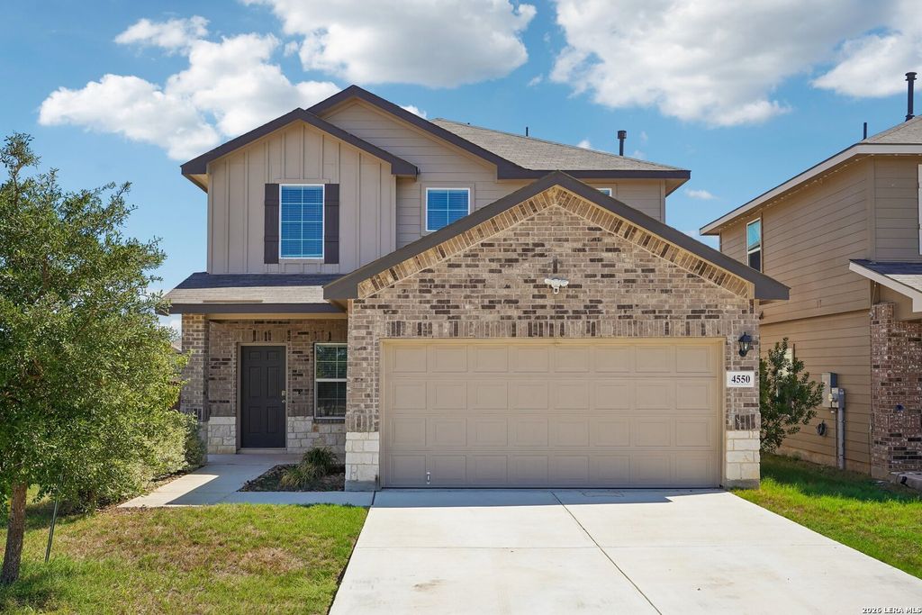 4550 BONTEBOK DR, Converse, TX 78109