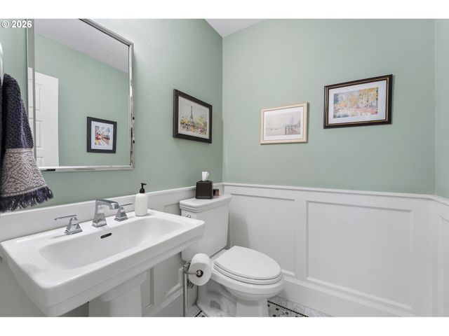 2722 Ne 9TH Ave, Portland, OR 97212