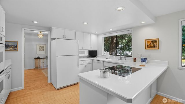 24255 133rd Avenue SE, Kent, WA 98042