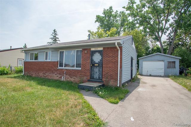 2045 Flamingo Drive, Mount Morris, MI 48458