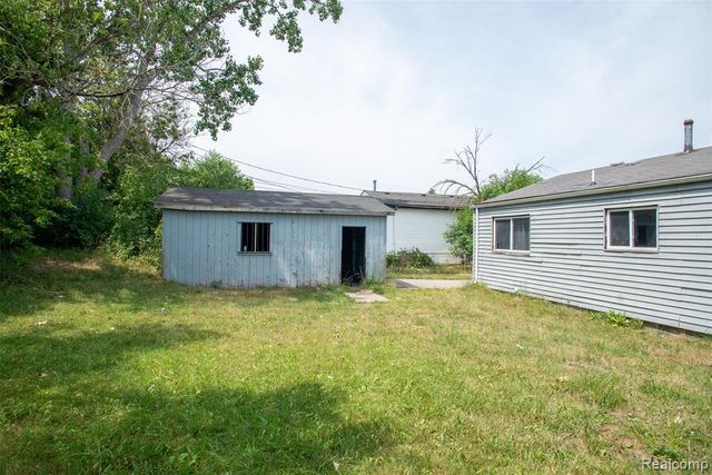 2045 Flamingo Drive, Mount Morris, MI 48458