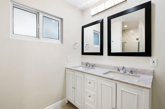 1209 NE 18th Avenue, Fort Lauderdale, FL 33304