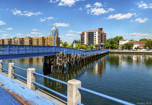 2550 E 11th Street, Brooklyn, NY 11235