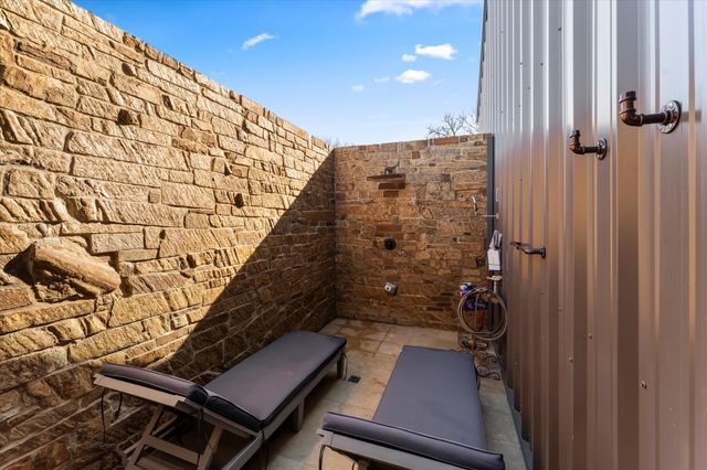 8291 State Highway 198, Mabank, TX 75156