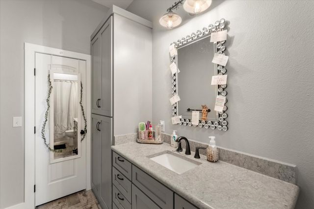 8291 State Highway 198, Mabank, TX 75156