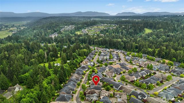 13443 Mahonia Place NE, Redmond, WA 98053