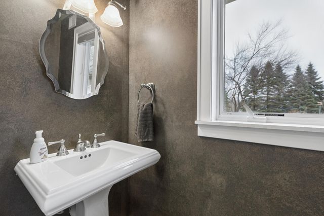 1761 38th Street S, Saint Cloud, MN 56301