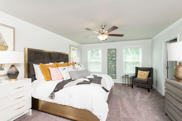 78 Carolina Way, Manning, SC 29102