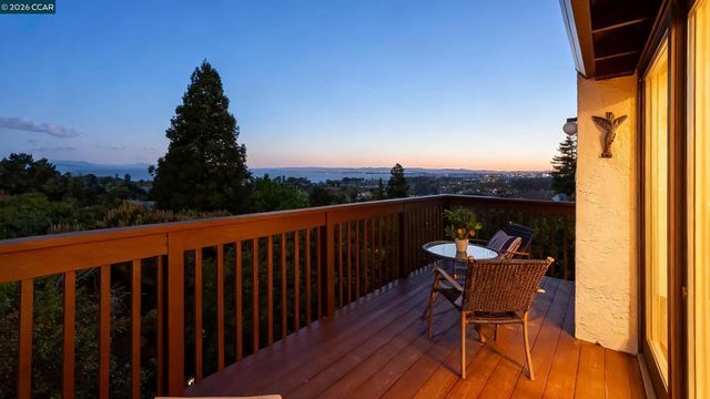 1310 Lewis Ln, Pinole, CA 94564