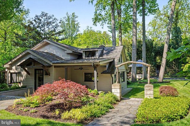 235 NORTH MAIN ST, New Hope, PA 18938