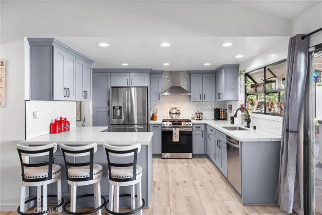 207 E Blue Mountain, Claremont, CA 91711