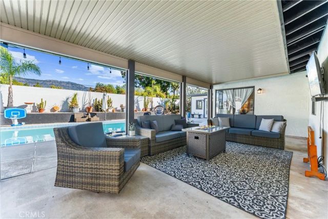 207 E Blue Mountain, Claremont, CA 91711