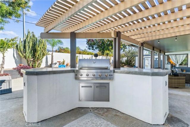 207 E Blue Mountain, Claremont, CA 91711