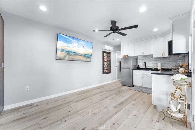 207 E Blue Mountain, Claremont, CA 91711