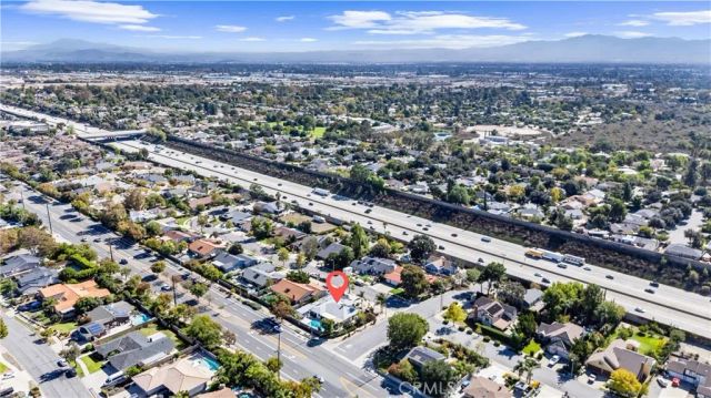 207 E Blue Mountain, Claremont, CA 91711