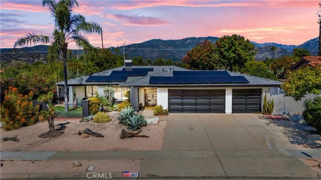 207 E Blue Mountain, Claremont, CA 91711