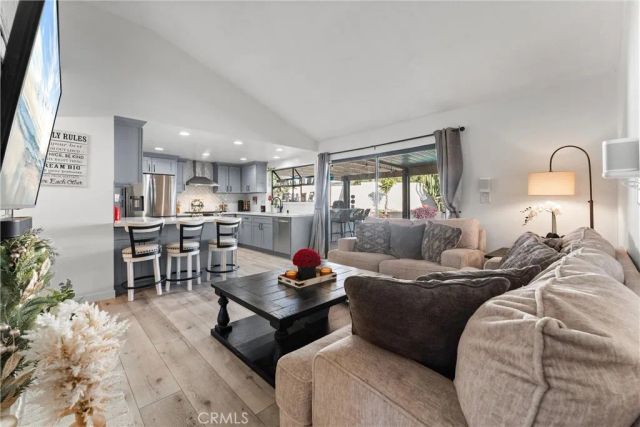 207 E Blue Mountain, Claremont, CA 91711