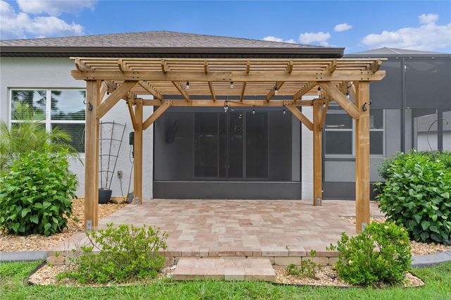 8975 SW 59TH LANE ROAD, Ocala, FL 34481