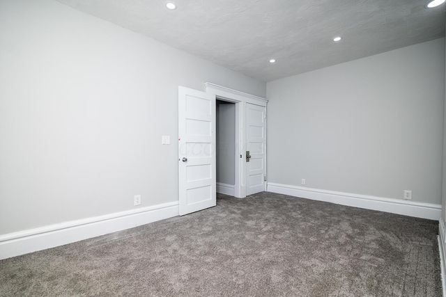 418 E 17th Avenue, Columbus, OH 43201